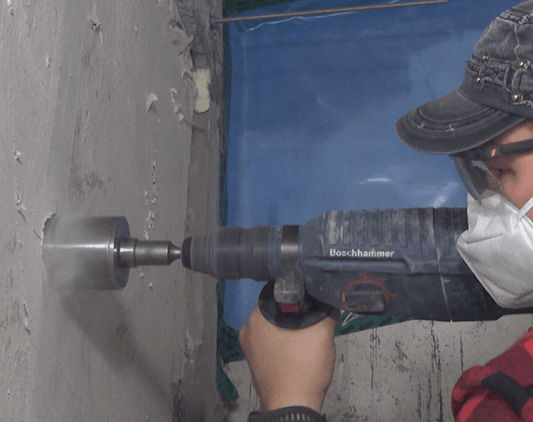 Die richtige Technik beim Steckdosen bohren - rendech®