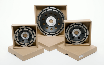 Set of three 180mm Betonschleifer diamond grinding wheels in packaging for professional use.